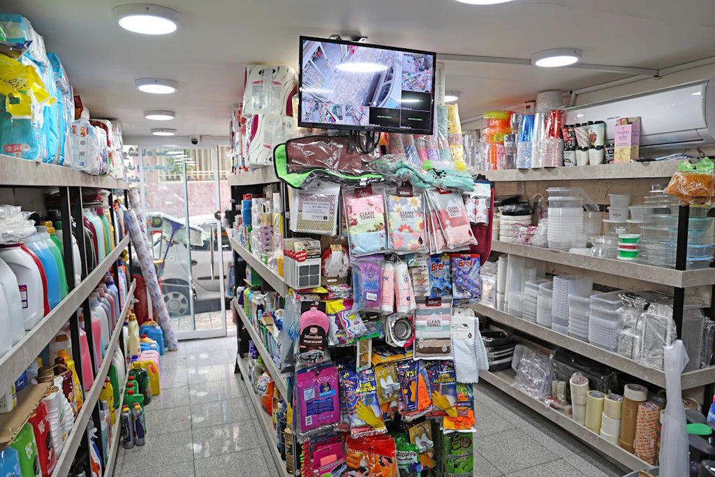 Unlocking Retail Potential with Video Wall Controllers